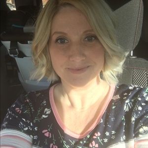 Meet your Posher, Carrie